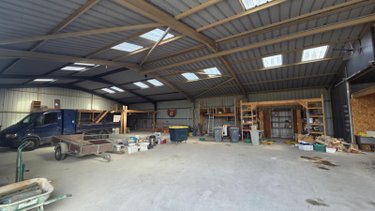 Fonds et murs commerciaux a vendre Chalindrey 52600 Haute-Marne 480 m2  250000 euros