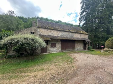 propriete a vendre Magny 89200 Yonne 240 m2 14 pièces 468000 euros