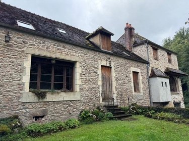 propriete a vendre Magny 89200 Yonne 230 m2 14 pièces 468000 euros