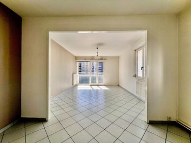 Appartement a vendre Clermont-Ferrand 63000 Puy-de-Dôme 80 m2 4 pièces 156000 euros