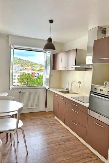 Appartement a vendre Clermont-Ferrand 63000 Puy-de-Dôme 80 m2 4 pièces 156000 euros