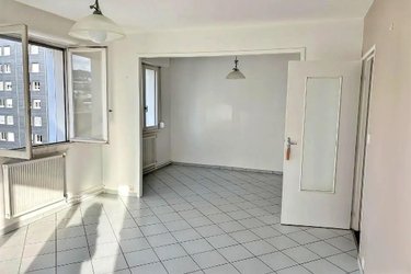 Appartement a vendre Clermont-Ferrand 63000 Puy-de-Dôme 80 m2 4 pièces 156000 euros