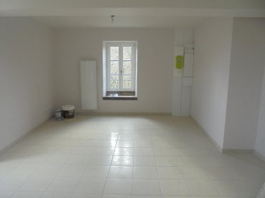 Location maison Saint-Père 89450 Yonne 76 m2 3 pièces 550 euros