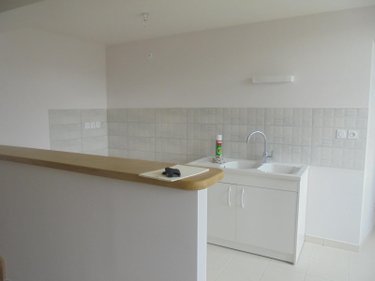 Location maison Saint-Père 89450 Yonne 76 m2 3 pièces 550 euros
