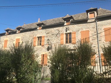 Maison a vendre Salles-Curan 12410 Aveyron 267 m2 10 pièces 315000 euros