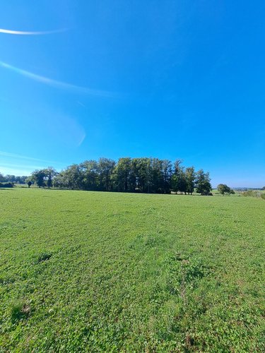 Bien agricole a vendre Naucelle 12800 Aveyron  20509 euros