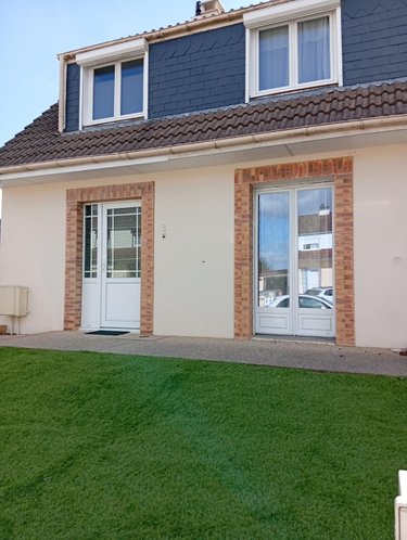 Location maison Grand-Bourgtheroulde 27520 Eure 98 m2 4 pièces 915 euros
