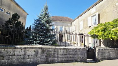 Maison a vendre Cintrey 70120 Haute-Saône 270 m2 8 pièces 100000 euros