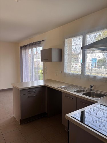 Maison a vendre Changé 72560 Sarthe 92 m2 4 pièces 242000 euros