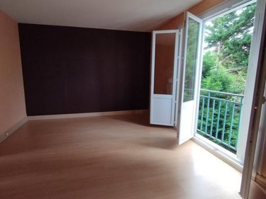 Appartement a vendre Guingamp 22200 Côtes-d'Armor 53 m2 4 pièces 98766 euros