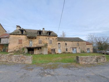 Maison a vendre Moyrazès 12160 Aveyron 90 m2  95400 euros