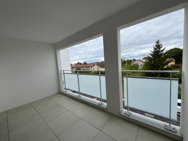 Location appartement Bourg-en-Bresse 01000 Ain 60 m2 3 pièces 890 euros