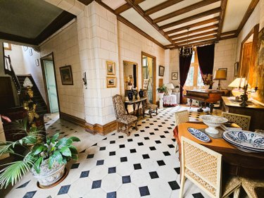 propriete a vendre Tours 37000 Indre-et-Loire 19 pièces 2236000 euros