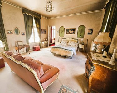 propriete a vendre Tours 37000 Indre-et-Loire 19 pièces 1976000 euros