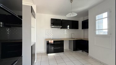Location appartement Saint-Denis 97400 Réunion 90 m2 3 pièces 1400 euros
