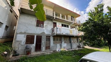 Immeuble a vendre Le Lamentin 97232 Martinique 343 m2  359900 euros