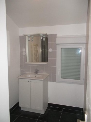 Location maison Saint-Germain-du-Plain 71370 Saône-et-Loire 71 m2 4 pièces 857 euros