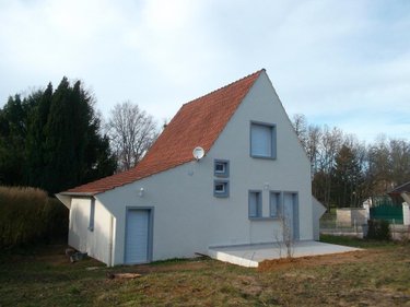 Location maison Saint-Germain-du-Plain 71370 Saône-et-Loire 71 m2 4 pièces 857 euros