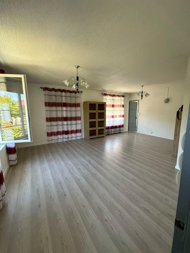 Location maison Avallon 89200 Yonne 74 m2 4 pièces 750 euros