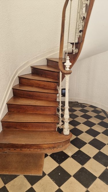 Immeuble a vendre Jonzac 17500 Charente-Maritime 184 m2  341250 euros