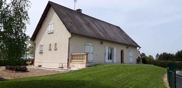 Location maison Chassenard 03510 Allier 188 m2 8 pièces 750 euros