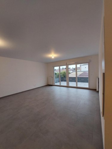 Location appartement Bourg-en-Bresse 01000 Ain 73 m2 3 pièces 910 euros