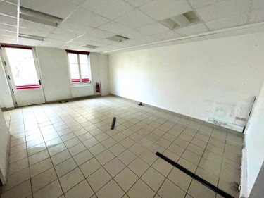 Fonds et murs commerciaux a vendre Saint-Omer 62500 Pas-de-Calais 62 m2  148000 euros