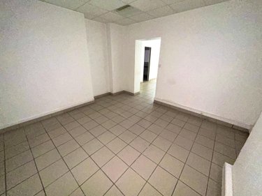 Fonds et murs commerciaux a vendre Saint-Omer 62500 Pas-de-Calais 62 m2  148000 euros