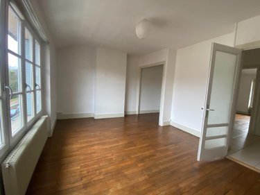 Location appartement Cluny 71250 Saône-et-Loire 60 m2 2 pièces 560 euros