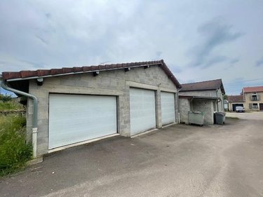 Fonds et murs commerciaux a vendre Blondefontaine 70500 Haute-Saône 120 m2  220000 euros