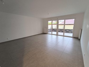 Location appartement Bourg-en-Bresse 01000 Ain 73 m2 3 pièces 940 euros