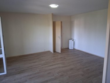 Appartement a vendre Montmort-Lucy 51270 Marne 52 m2 2 pièces 80000 euros