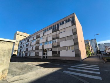 Location appartement Bourg-en-Bresse 01000 Ain 87 m2 4 pièces 900 euros