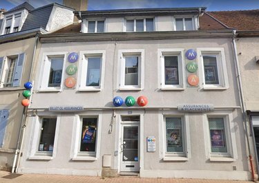 Immeuble a vendre Cosne-Cours-sur-Loire 58200 Nièvre 244000 m2  262500 euros