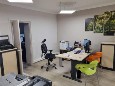 Immeuble a vendre Cosne-Cours-sur-Loire 58200 Nièvre 244000 m2  262500 euros