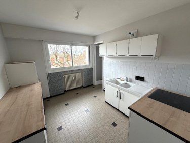 Location appartement Chalon-sur-Saône 71100 Saône-et-Loire 92 m2 4 pièces 990 euros