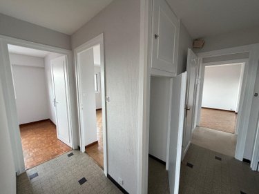 Location appartement Chalon-sur-Saône 71100 Saône-et-Loire 92 m2 4 pièces 990 euros