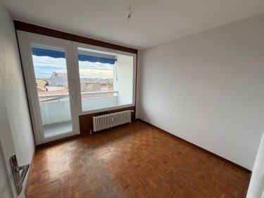 Location appartement Chalon-sur-Saône 71100 Saône-et-Loire 92 m2 4 pièces 990 euros