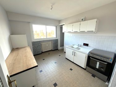 Location appartement Chalon-sur-Saône 71100 Saône-et-Loire 92 m2 4 pièces 990 euros