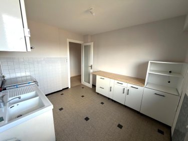 Location appartement Chalon-sur-Saône 71100 Saône-et-Loire 92 m2 4 pièces 990 euros