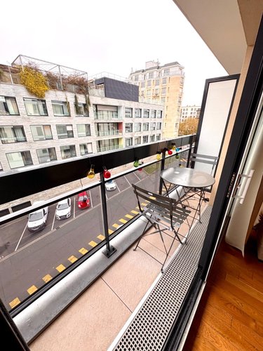 Appartement a vendre Issy-les-Moulineaux 92130 Hauts-de-Seine 40 m2 2 pièces 413000 euros