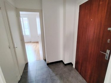 Location appartement Chalon-sur-Saône 71100 Saône-et-Loire 28 m2 1 pièce 425 euros