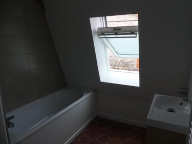 Location appartement Nemours 77140 Seine-et-Marne 45 m2 3 pièces 835 euros