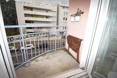 Appartement a vendre Grenoble 38000 Isère 17 m2 1 pièce 52000 euros