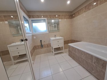 Location maison Port-Jérôme-sur-Seine 76330 Seine-Maritime 85 m2 4 pièces 989 euros