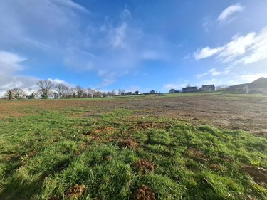 Terrain a batir a vendre Le Genest-Saint-Isle 53940 Mayenne 494 m2  48660 euros