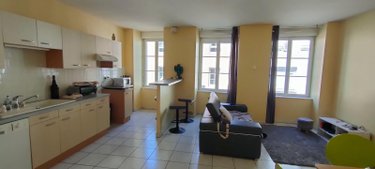 Location appartement La Clayette 71800 Saône-et-Loire 68 m2  460 euros