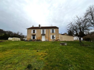 Maison a vendre Nogent 52800 Haute-Marne 272 m2 9 pièces 116600 euros