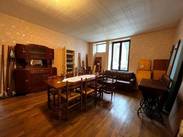 Maison a vendre Nogent 52800 Haute-Marne 272 m2 9 pièces 116600 euros