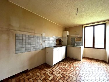 Maison a vendre Nogent 52800 Haute-Marne 272 m2 9 pièces 116600 euros